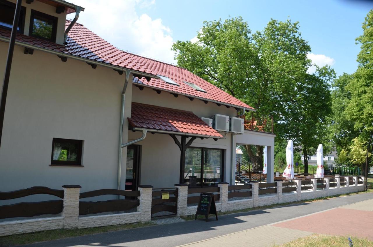 Pod Kotwica Bed & Breakfast โนวาซูล ภายนอก รูปภาพ